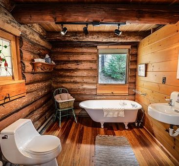 log cabin bathroom