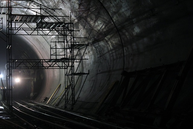 shadowy tunnel, unfinished